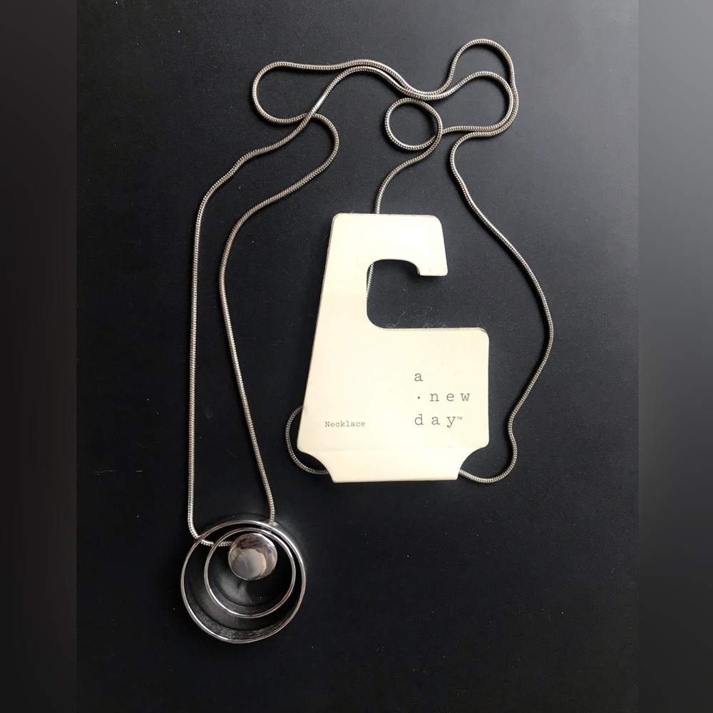 New silver color long necklace